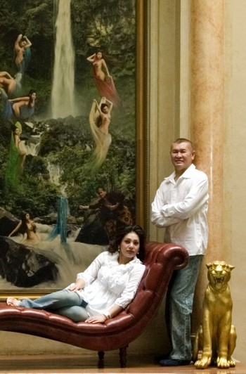 Fascinated by Versace Fascinated by Versace